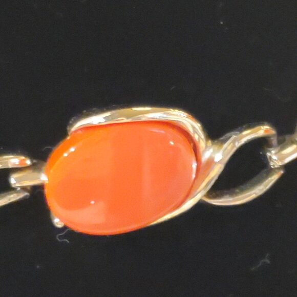 Vintage Thermoset Lucite Choker Necklace Earrings Set Orange Oval Gold Tone - Picture 4 of 12